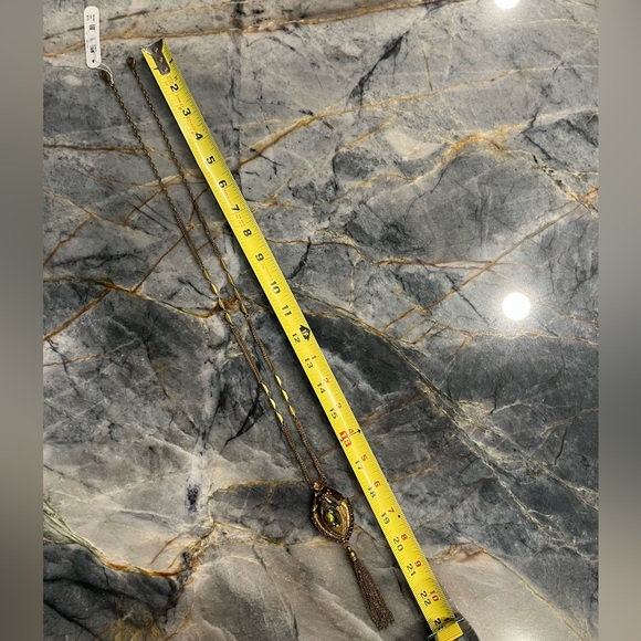 SORRELLI ANTIQUE BRASS STATEMENT NECKLACE - Picture 13 of 16